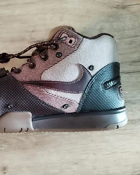 Scarpe mimetiche Air Jordan. Acquista oggetti unici. Ora in vendita all asta Catawiki