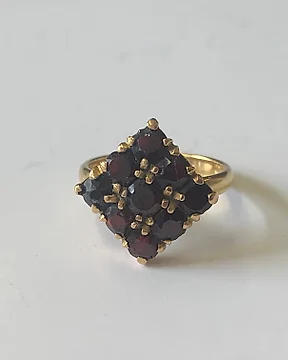 Bague Ancienne en Or Jaune Achetez des objets uniques. Maintenant aux encheres a vendre Catawiki