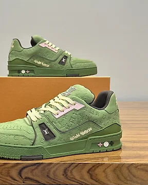 One colour shoes on sale