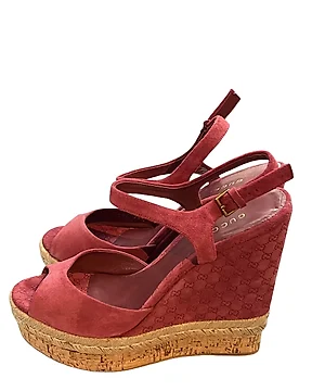 Scarpe con zeppa Gucci. Acquista oggetti unici. Ora in vendita all asta Catawiki