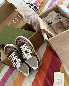 Scarpe marroni di Gucci. Acquista oggetti unici. Ora in vendita all asta Catawiki
