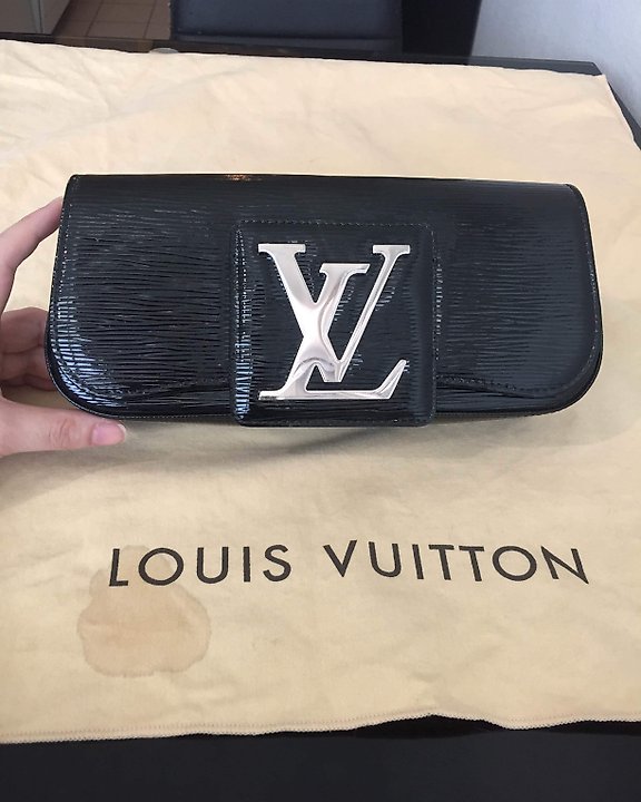 Louis Vuitton - Estojo de beleza (1) - CANNES - Pele - Catawiki