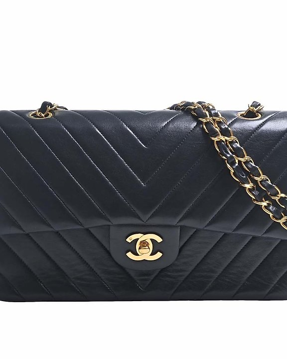 Past auction: Large Chanel quilted caramel kidskin purse