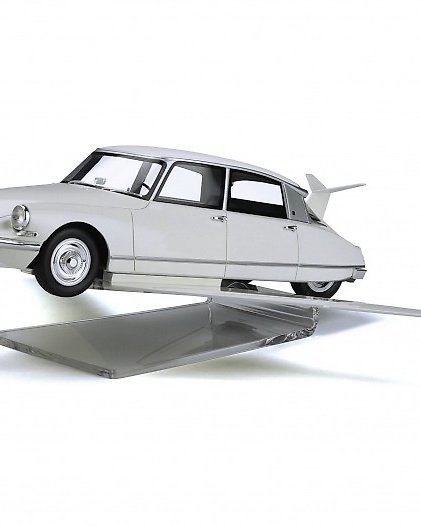 Voiture fantomas miniature store