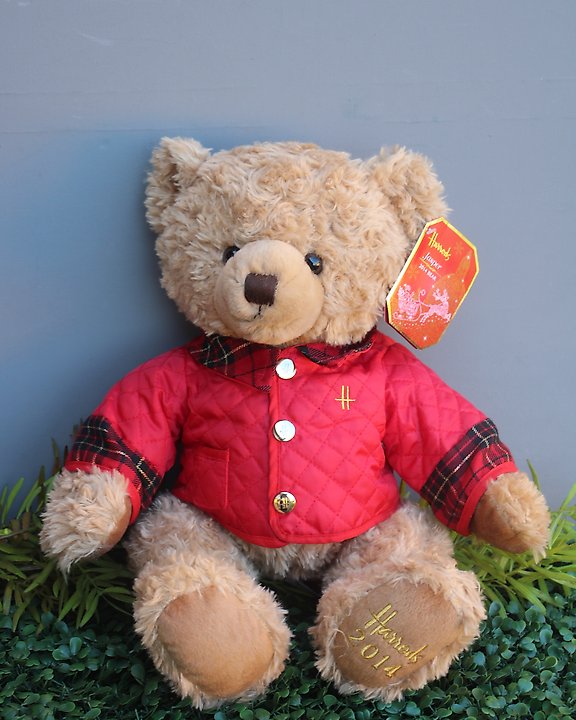 Harrods bear shop 2014