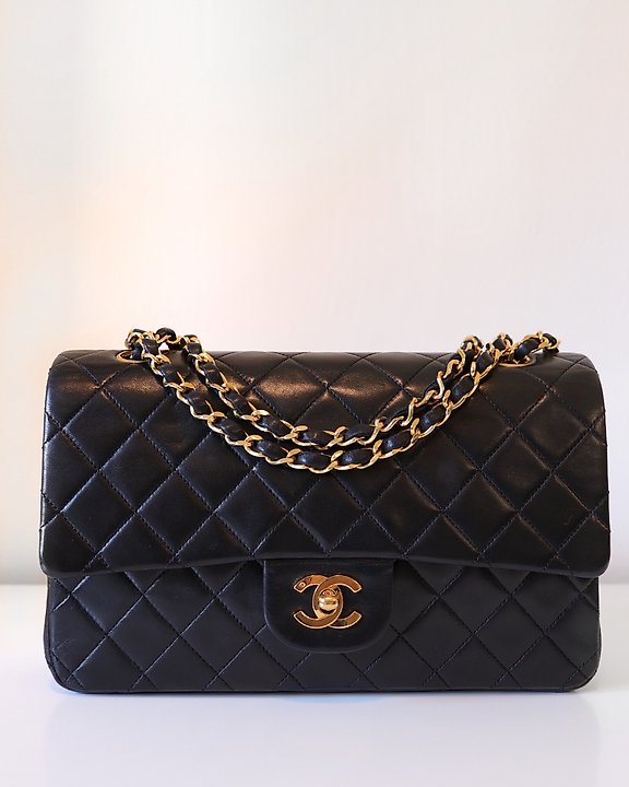 Iconic Chanel Bags Auction - Catawiki