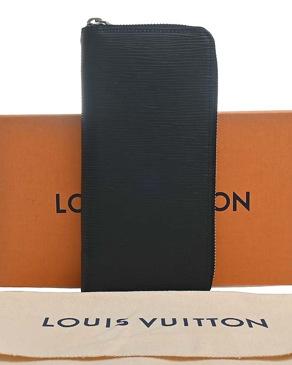 Louis Vuitton - Unshappe Keychain - Keyring - Catawiki
