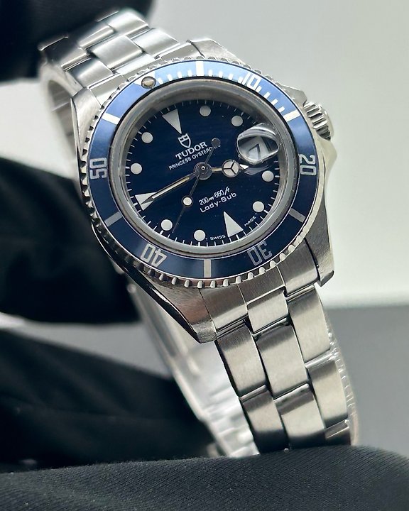 Subasta de relojes de pulsera para mujer Catawiki
