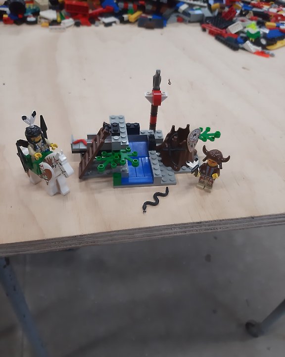 Lego hot sale auction site