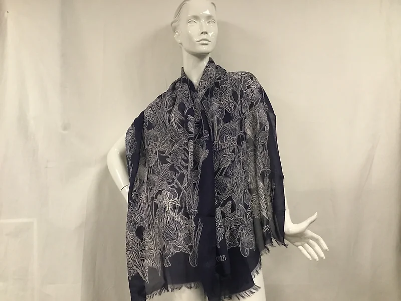Roberto Cavalli Sciarpa in vendita Catawiki
