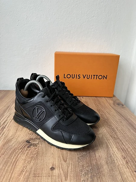 LOUIS VUITTON Calfskin Luxembourg Samothrace Sneakers 7.5 Black