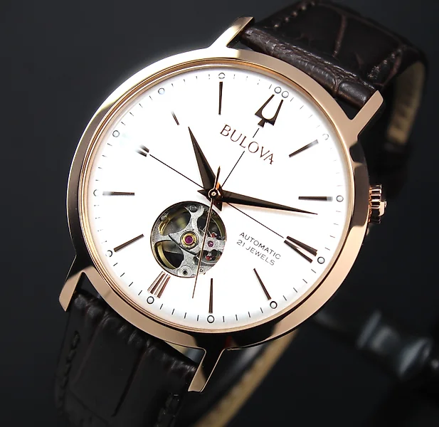 Oroplaccato Orologi Bulova. Esplora prezzi e modelli Catawiki