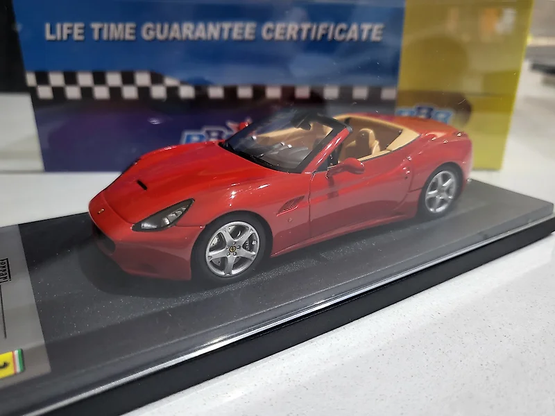 Site de vente de voiture miniature on sale