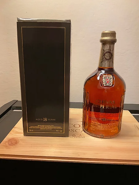 Whisky Chivas Royal Salute 21 ans Collector Coffret 70cl