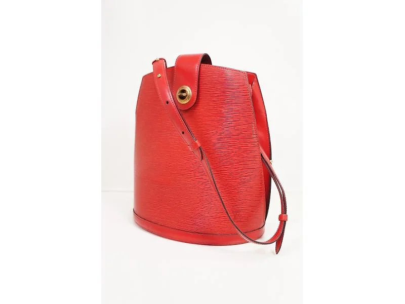 Louis Vuitton - Monogram Canvas Pallas Cosmetic Clutch Bag Clutch bag -  Catawiki