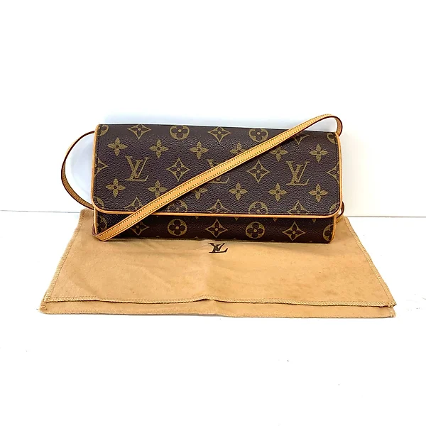 Louis Vuitton Bags for Sale in Online Auctions