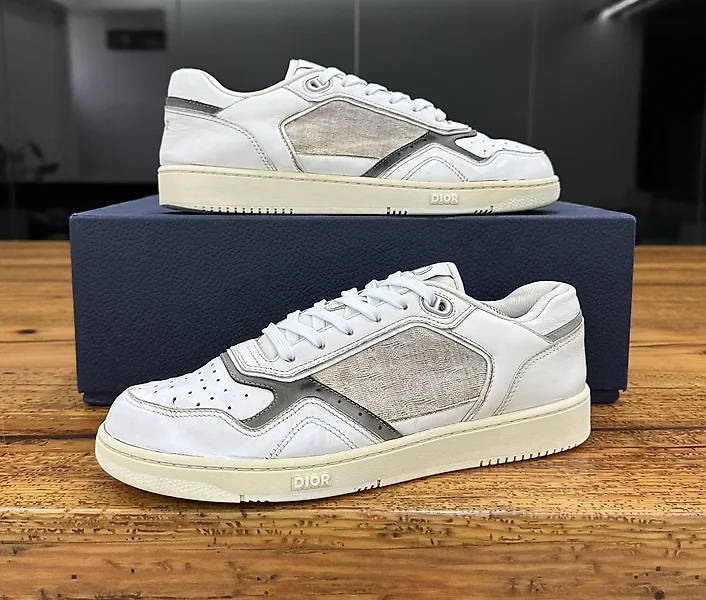 Louis Vuitton - Nike Air Force One Low by Virgil Abloh Sneakers - Size:  Shoes / EU 42.5 - Catawiki