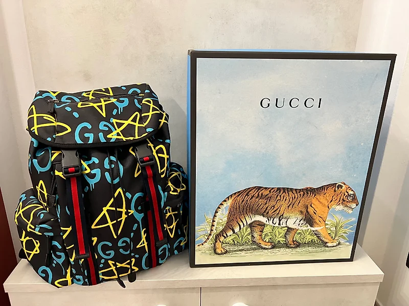Mochila gucci negra shop