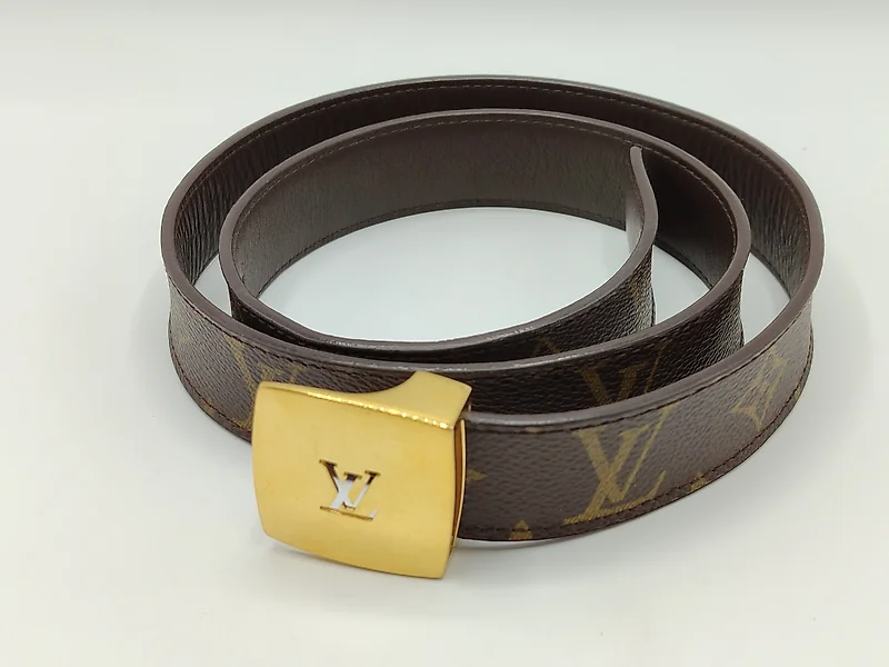 LOUIS VUITTON x NBA Embossed Monogram 40mm LV Initiales Reversible Belt 100  40 Black 910451