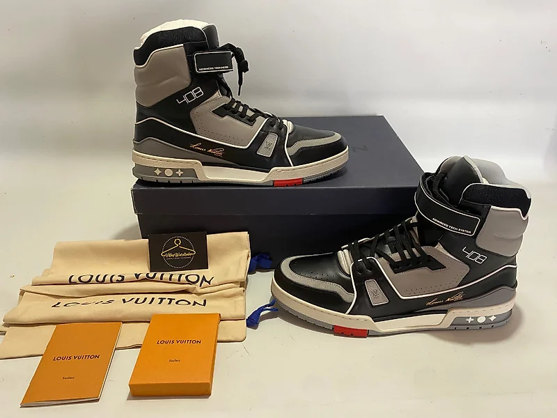 Louis vuitton lv 408 hotsell