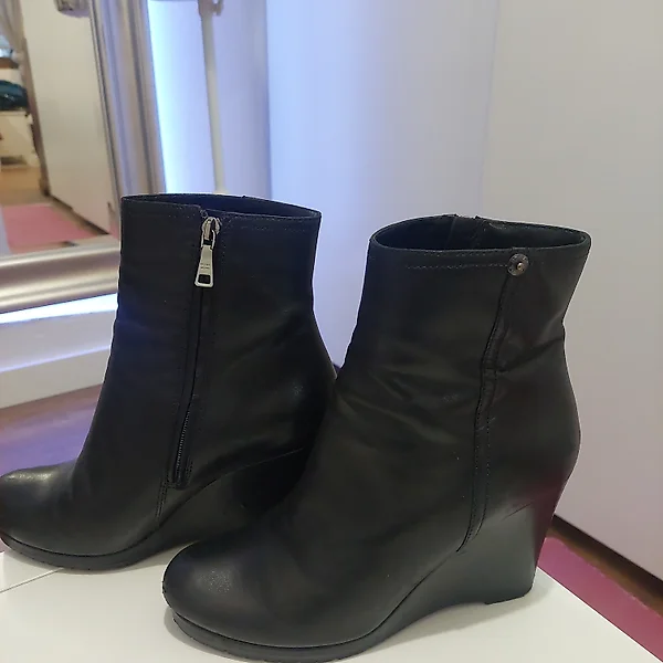 Prada schoenen kopen store