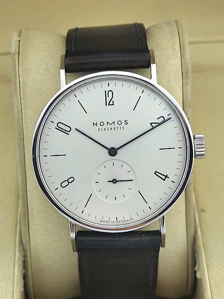 Orologi nomos shop prezzi