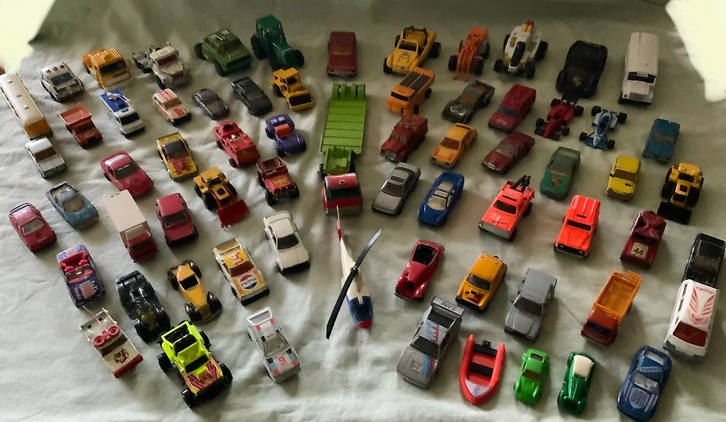 Ertl model cars store
