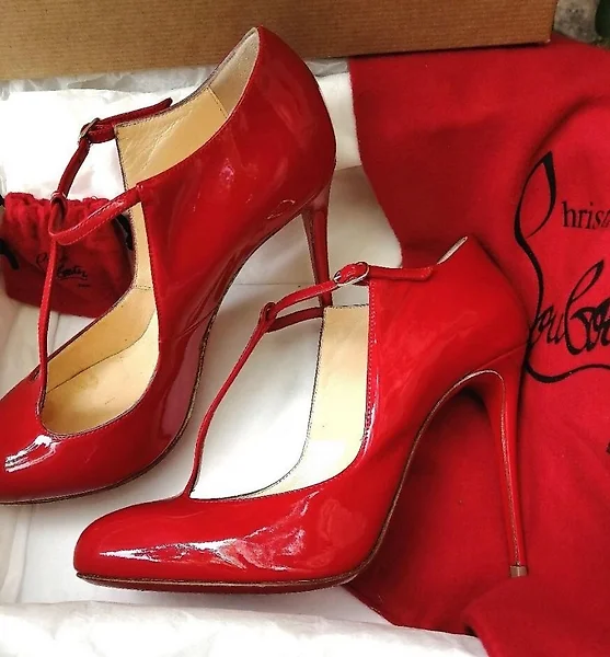 Comprar zapatos louboutin best sale