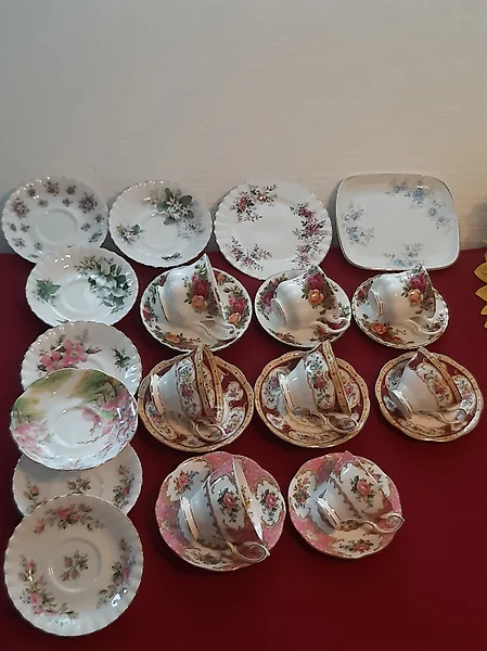 Royal Tognana - Dishes Service for 12 - Porcelain - Catawiki