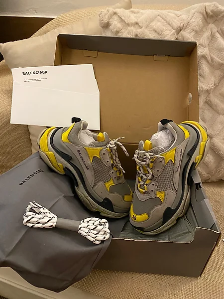 Modelli balenciaga deals scarpe