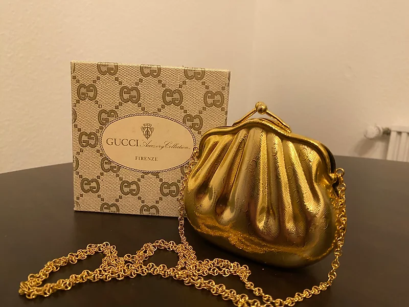 Gucci clutch bag sale 2025