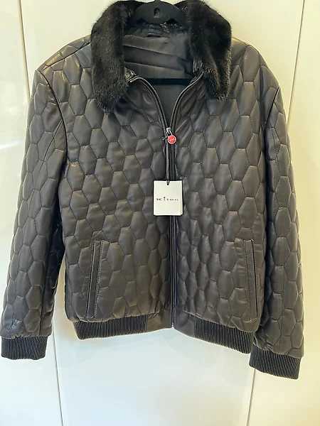 Louis Vuitton, Jackets & Coats, Louis Vuitton Black Parka Remobable  Hoodie Silver Fox Trim Men Size 54xl F2