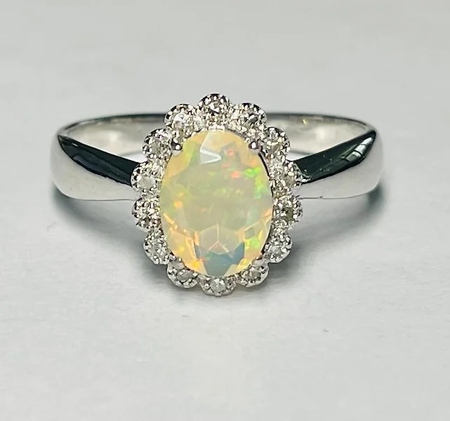 4 Opal Ring for Sale in Online Auctions