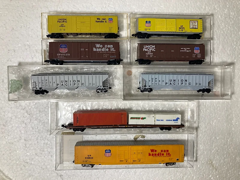 Union Pacific Railroad Freight carriage Model Trains for Sale in Online ...
