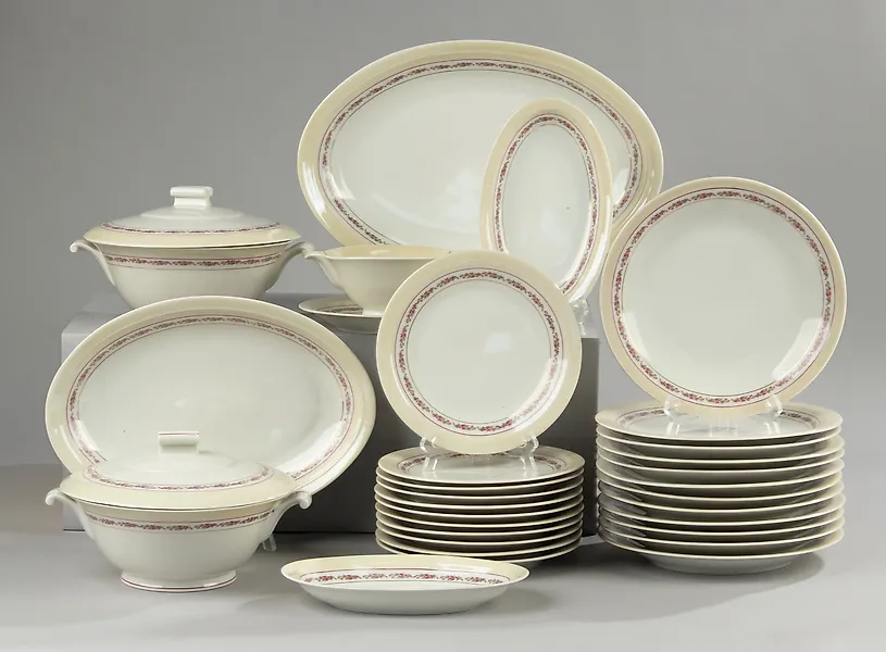 Art Deco Dinner set for Sale in Online Auctions