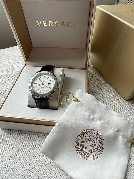 Versace Steel Watches for Sale in Online Auctions