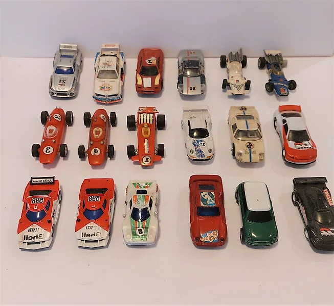 1:43 Car for Sale in Online Auctions