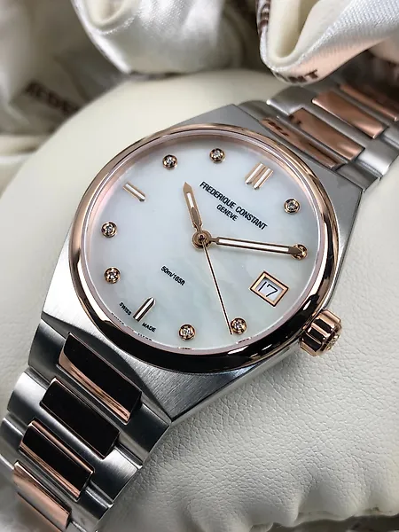 Frédérique Constant - Highlife Lady Diamonds - FC-240MPWD2NH2B - Women - 2011-present