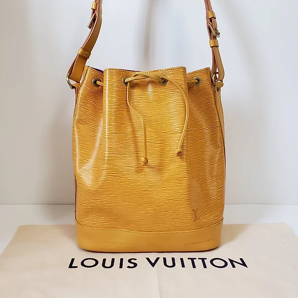 Authenticated Used Louis Vuitton Epi Petit Noe M44107 Women's