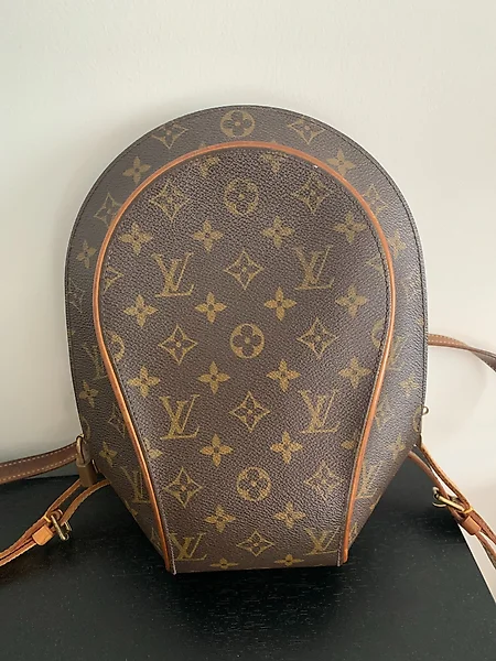 Sold at Auction: Louis Vuitton, Louis Vuitton Grand Palais Handbag Monogram  Canvas Brown