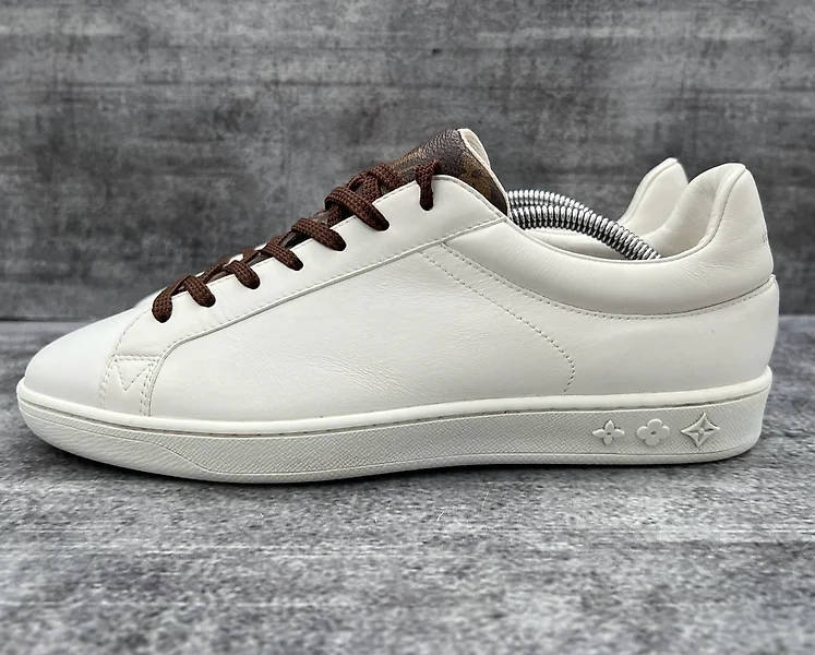 LOUIS VUITTON Luxembourg Monogram Sneakers Shoes 7 Brown Authentic Men Used