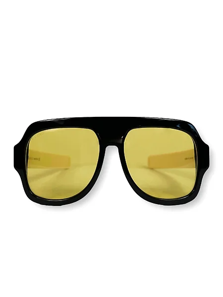 Occhiali da on sale sole gucci rossi