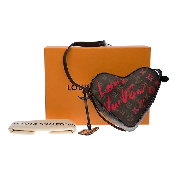 Louis Vuitton Game On Cruise 2021 Coeur Heart Auction