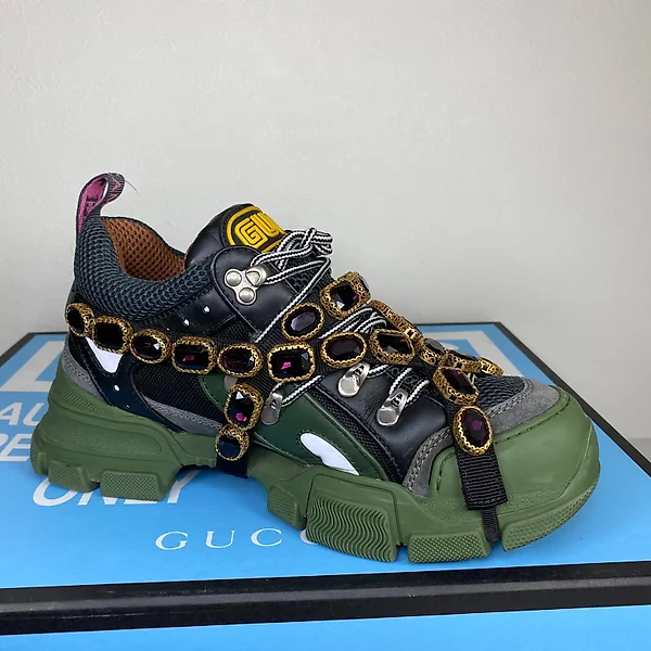 Louis Vuitton - Trocadero Richelieu Sneakers - Size: One - Catawiki