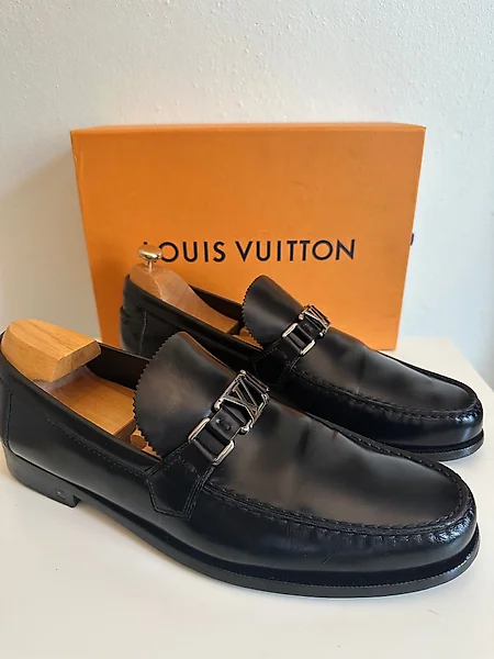 Monte carlo leather flats Louis Vuitton Black size 7.5 UK in