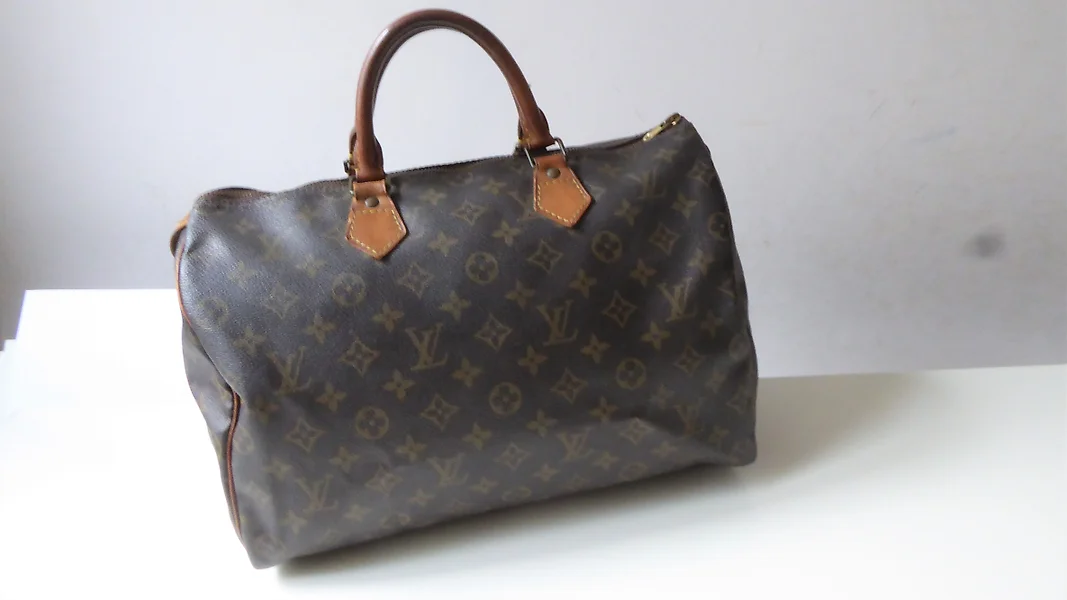 Louis Vuitton - Grand sac plat Handbag - Catawiki
