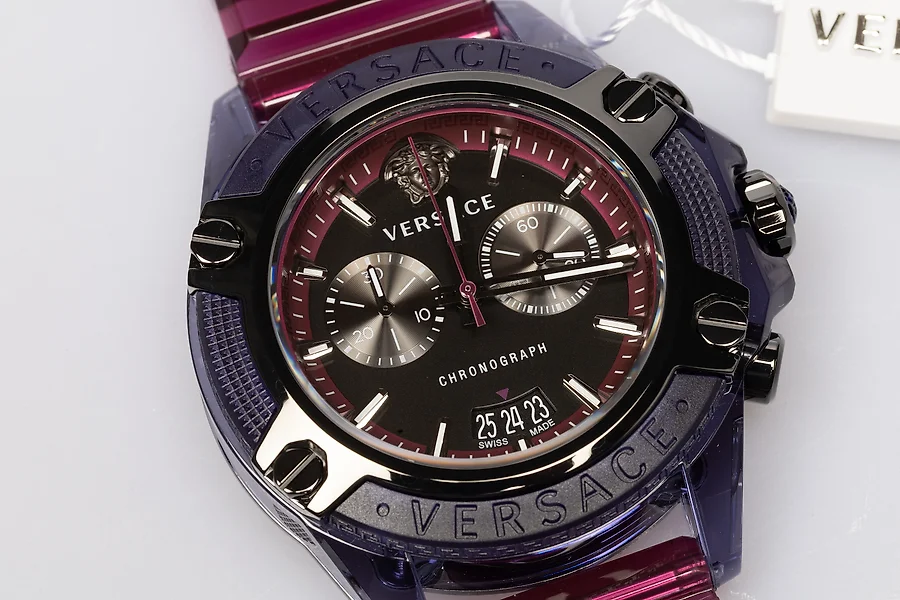 范思哲(Versace) 手表出售：找到您的完美时计|卡塔维基