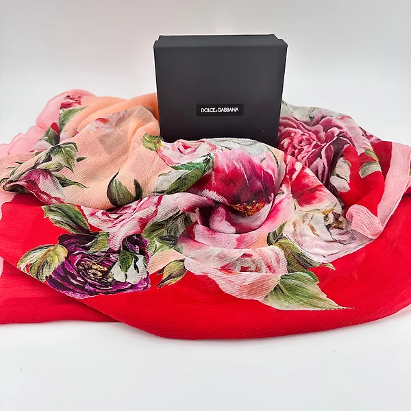 1980s Gianni Versace Checkered Flower Print Shoulder Bag
