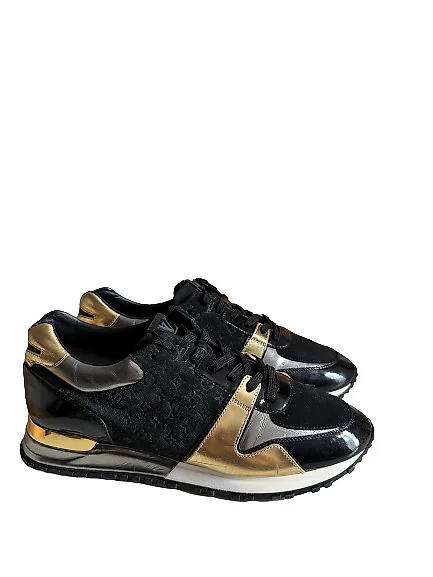 Louis Vuitton Gold Shoes for Sale in Online Auctions
