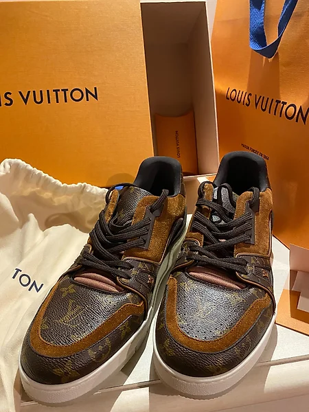 Louis Vuitton - Sandals - Size: Shoes / EU 42, UK 7,5 - Catawiki